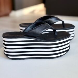 Steve Madden Black and White Platform Sandals
